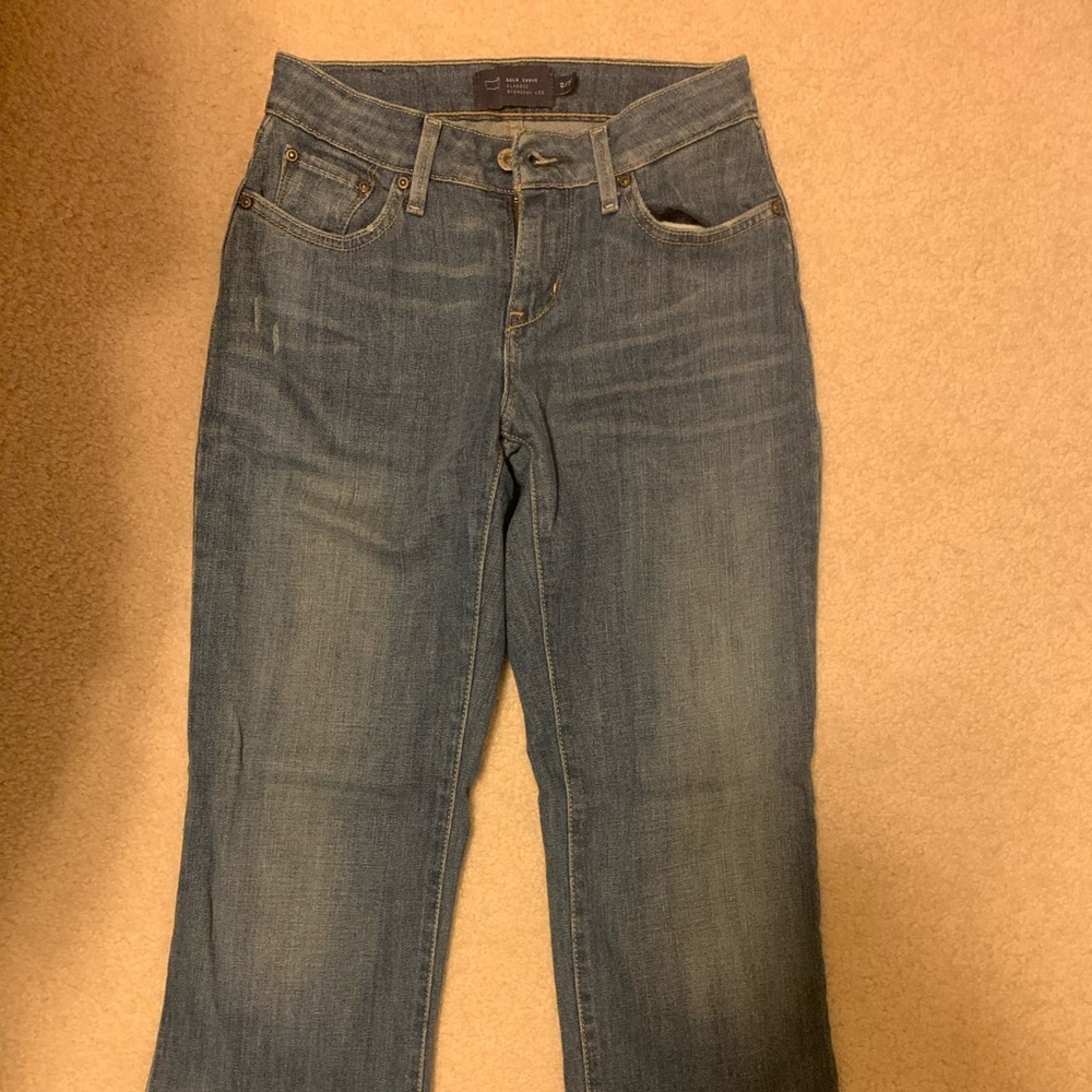 Levi’s straight leg jeans